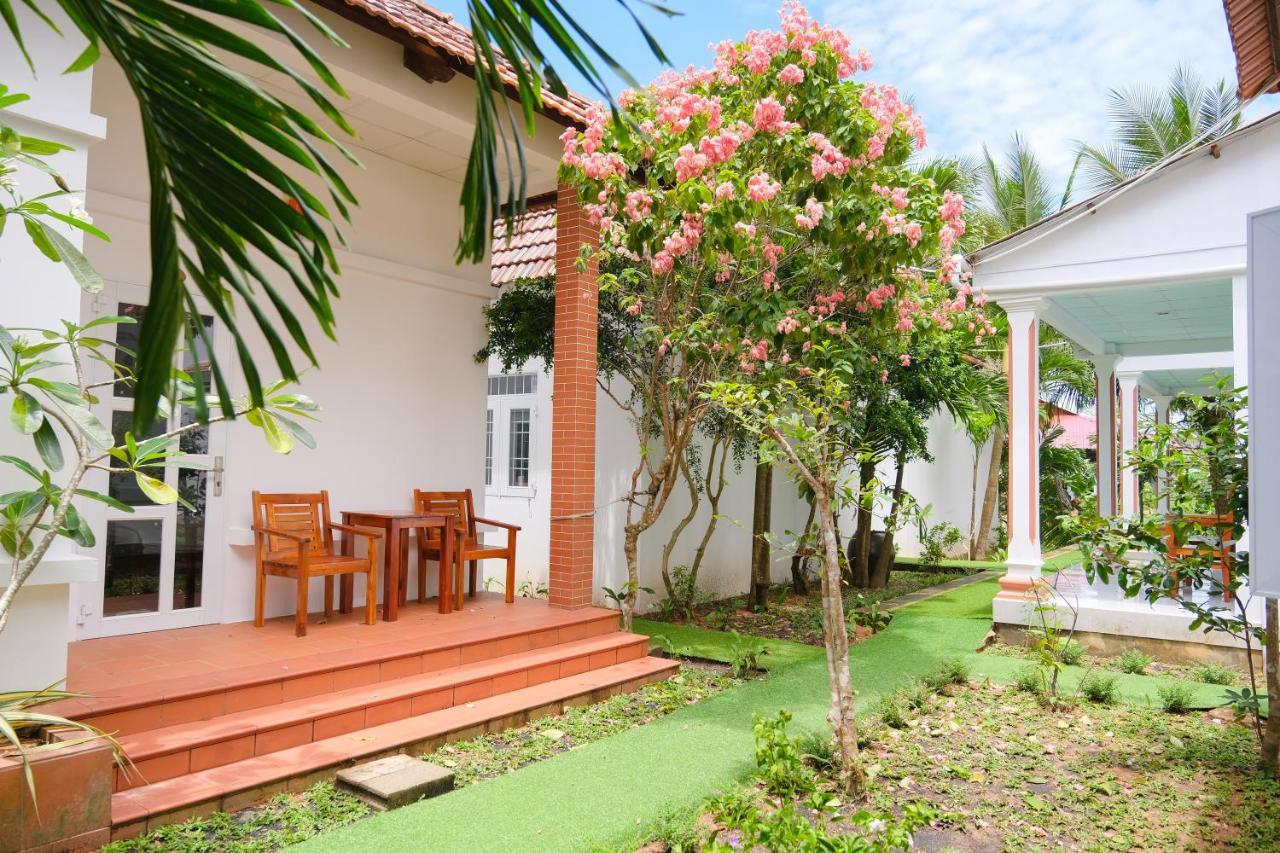 Duc Anh Bungalow Bed and Breakfast Phu Quoc Exterior foto